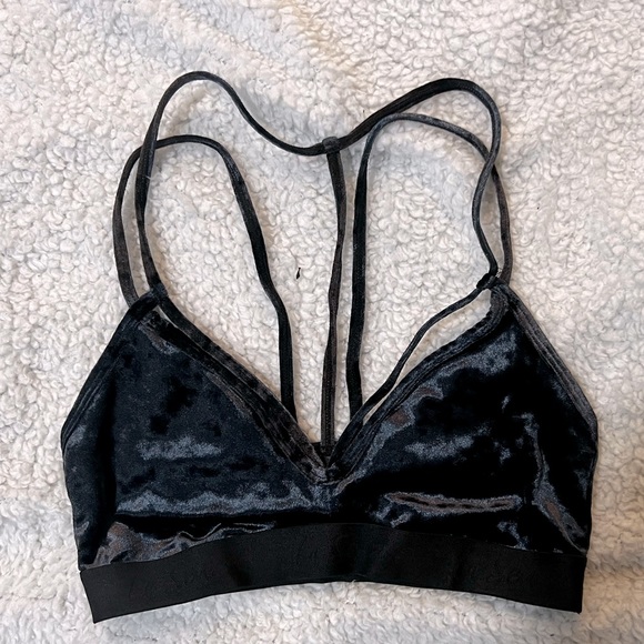 Like New LaSenza Velvet Bralette - Picture 1 of 3